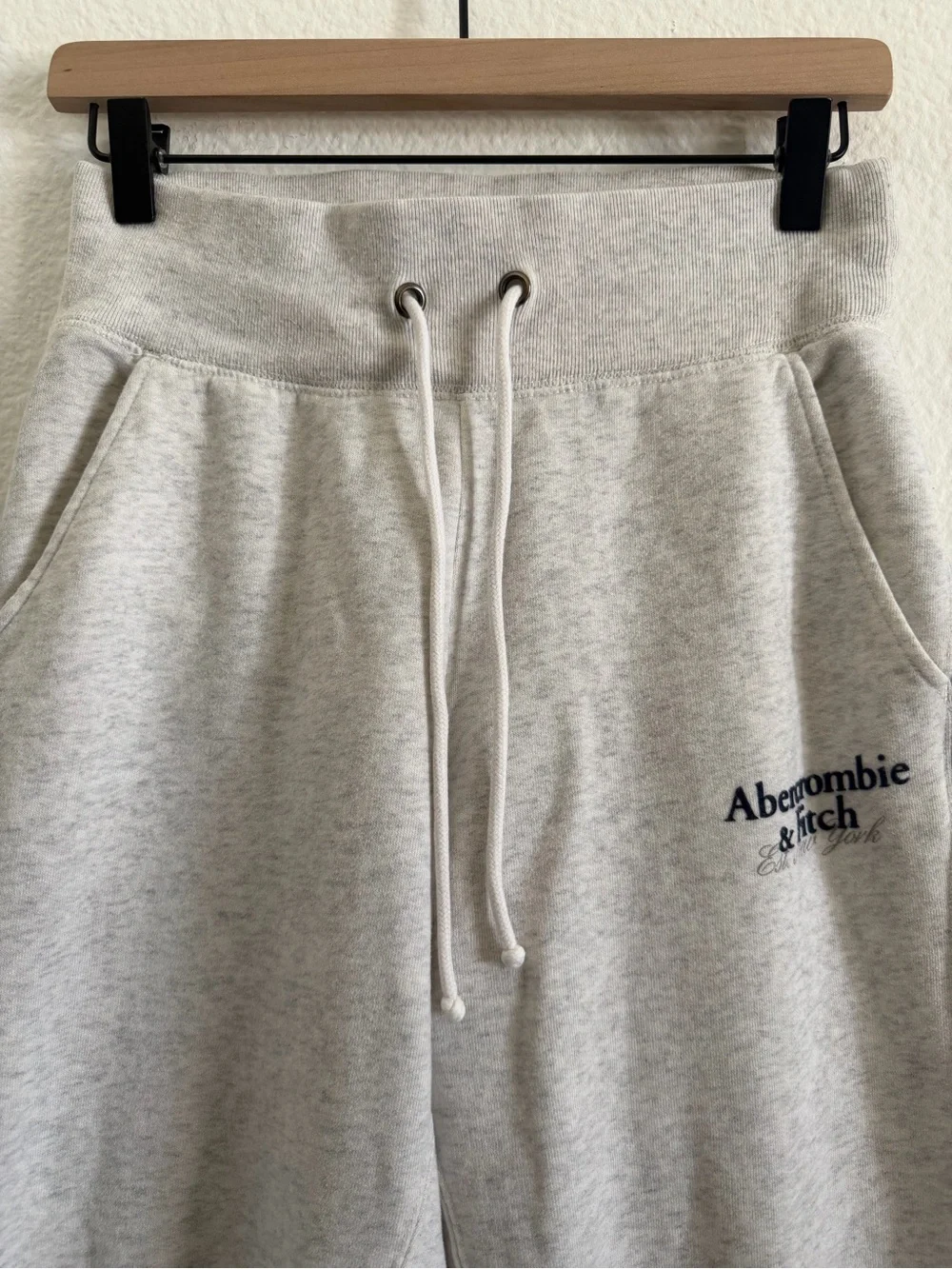 Abercrombie & Fitch Light Gray Drawstring Joggers